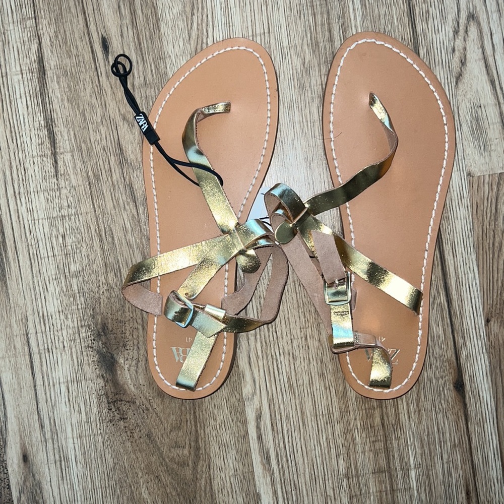 NEW! Zara Flat Laminated Gold Sandals Size 41 or 10 (US) - Picture 7 of 8